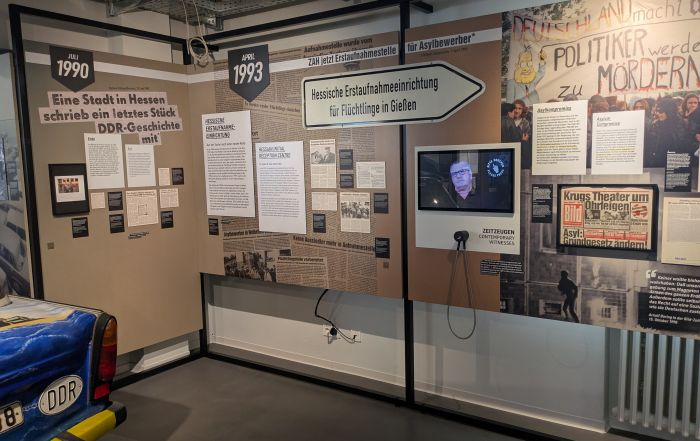 Hier sieht man ein Exponat der Gedenkstätte Notaufnahmelager Gießen.